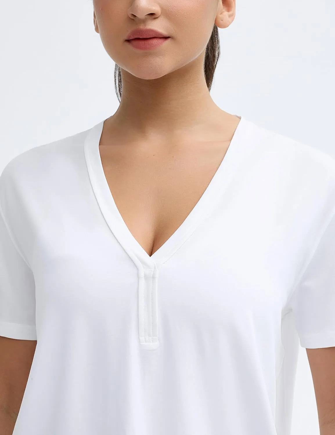 THE GYM PEOPLE Women's Loose Fit Workout T-Shirts V Neck Short Sleeve Running Yoga Lounge Tee Tops